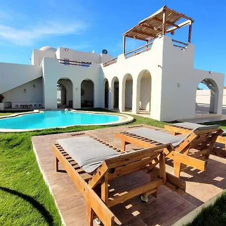 Johaina Villa Aghir Exterior photo