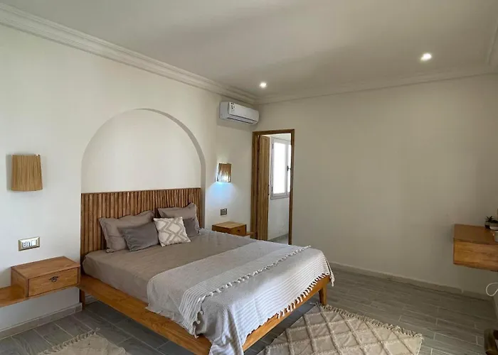 Johaina Villa